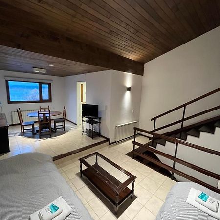 Appartamento Departamentos San Martin Ushuaia Esterno foto